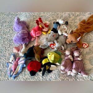 Lot of TY beanie babies and pound puppy